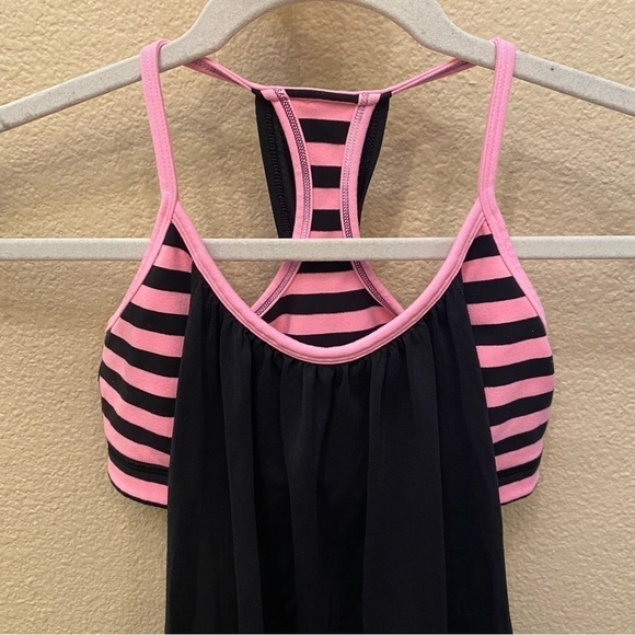 LULULEMON Women Pink & Black Stripe Sports Bra Athletic Tank Top Size 4 - Picture 2 of 7